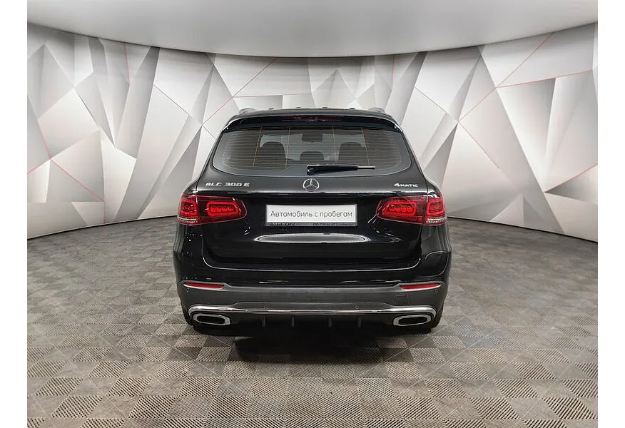 Mercedes-Benz GLC 300 e 9G-TRONIC 4MATIC (292 л.с.) Особая Серия Черный в АВИЛОН. Слайд №8