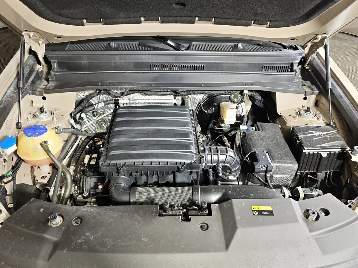 JETOUR T2 2.0T 7DCT AWD (245 л.с.) Престиж Коричневый в АВИЛОН. Слайд №11