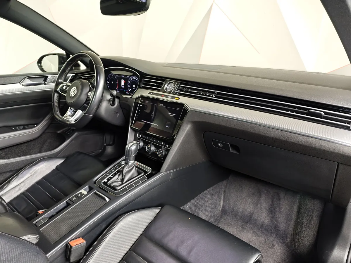 Volkswagen Passat 2.0 TSI BlueMotion DSG 4motion (220 л.с.) Variant Черный в АВИЛОН. Слайд №13