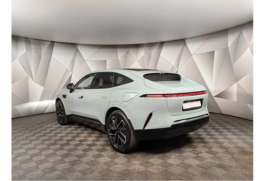 Avatr 11 Long Range Dual Motor AT 4WD (309 л.с.)  Luxury Edition  Зеленый в АВИЛОН. Слайд №4