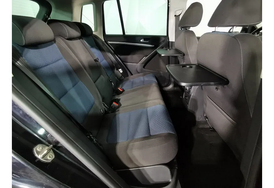 Volkswagen Tiguan 2.0 TSI 4Motion AT (170 л.с.) Sochi Edition Черный в АВИЛОН. Слайд №14