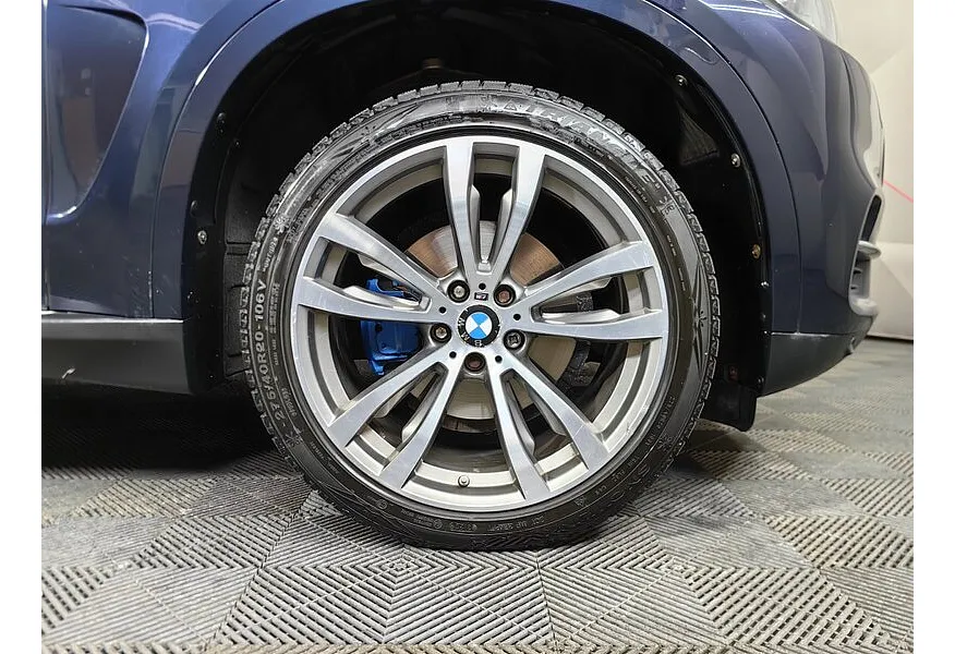 LIVE. Слайд №13