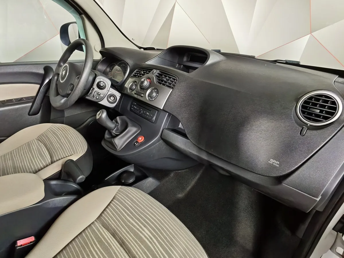 Renault Kangoo 1.6 MT (84 л.с.) Expression Белый в АВИЛОН. Слайд №13