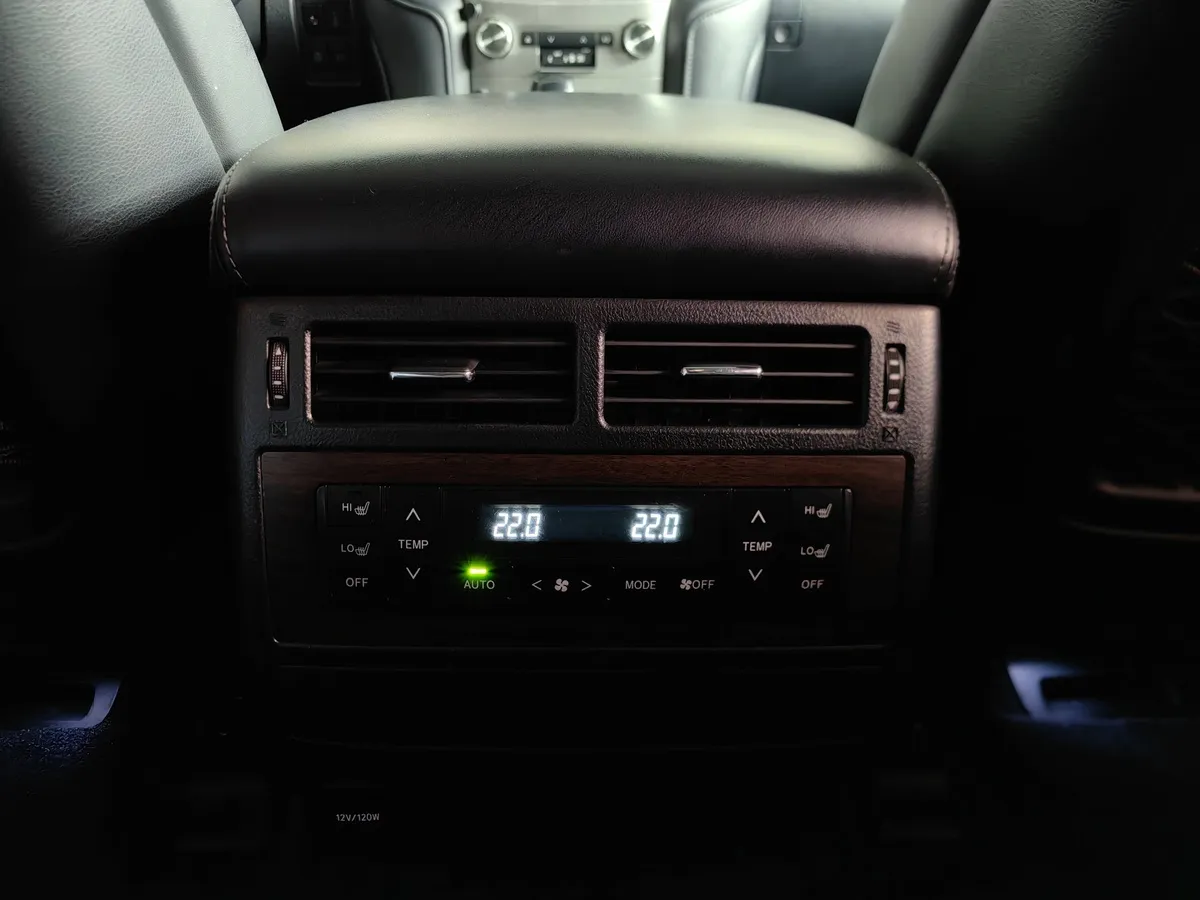 Toyota Land Cruiser 4.5 TD AT (249 л.с.) Черный в АВИЛОН. Слайд №25