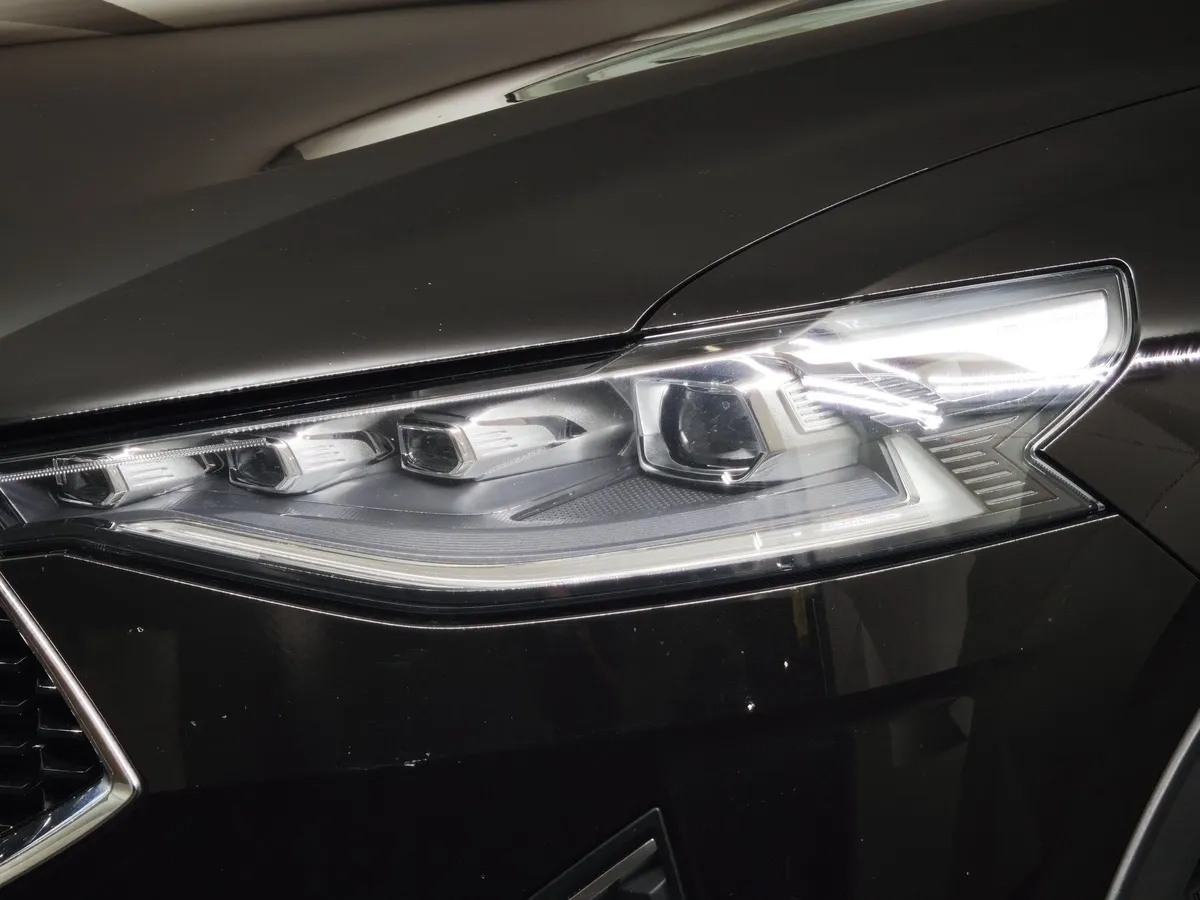 Haval F7x 1.5T AWD 7DCT (150 л.с.) Elite Черный в АВИЛОН. Слайд №10