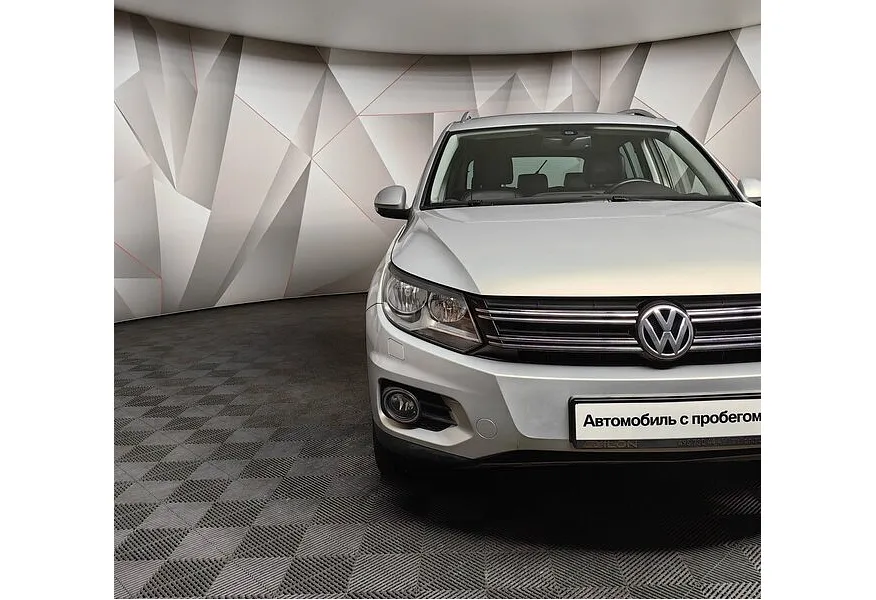 Volkswagen Tiguan 2.0 TDI 4Motion AT (140 л.с.) Track & Style Серебристый в АВИЛОН. Слайд №10