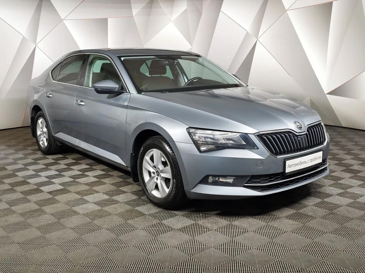 Skoda Superb 1.4 TSI DSG (150 л.с.) Серый в АВИЛОН. Слайд №3