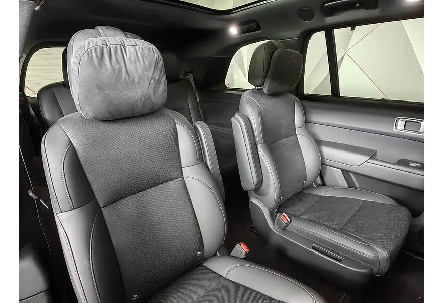 Li Auto L9 1.5 AT 4WD (449 л.с.) Ultra Серый в АВИЛОН. Слайд №17