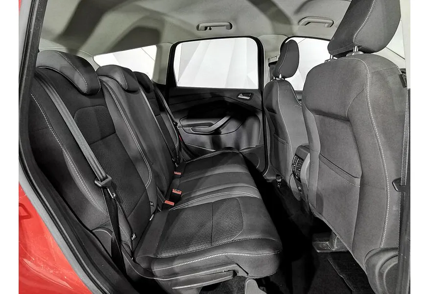 Ford Kuga 2.5 AT (150 л.с.) Красный в АВИЛОН. Слайд №17