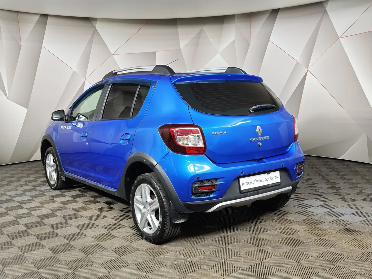Renault Sandero 1.6 MT (113 л.с.) Stepway Drive Синий в АВИЛОН. Слайд №4
