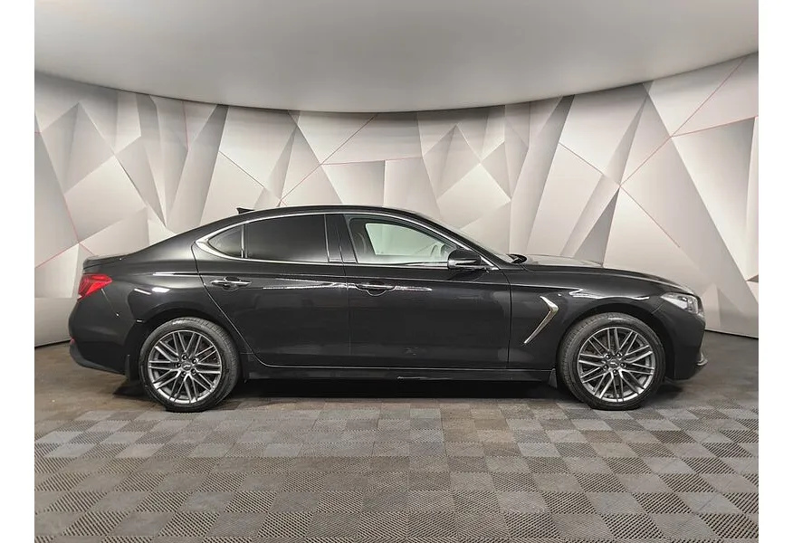 АВИЛОН - Genesis G70 2.0 T AT AWD (197 л.с.) Elegance Черный - slide 3