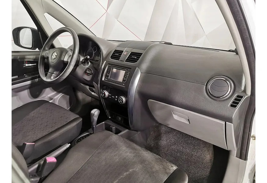 Suzuki SX4 1.6 AT (112 л.с.) GL+ Белый в АВИЛОН. Слайд №12