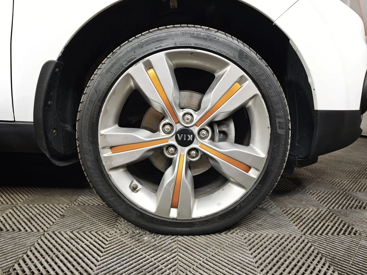 Kia Soul 1.6 AT (124 л.с.) Белый в АВИЛОН. Слайд №9