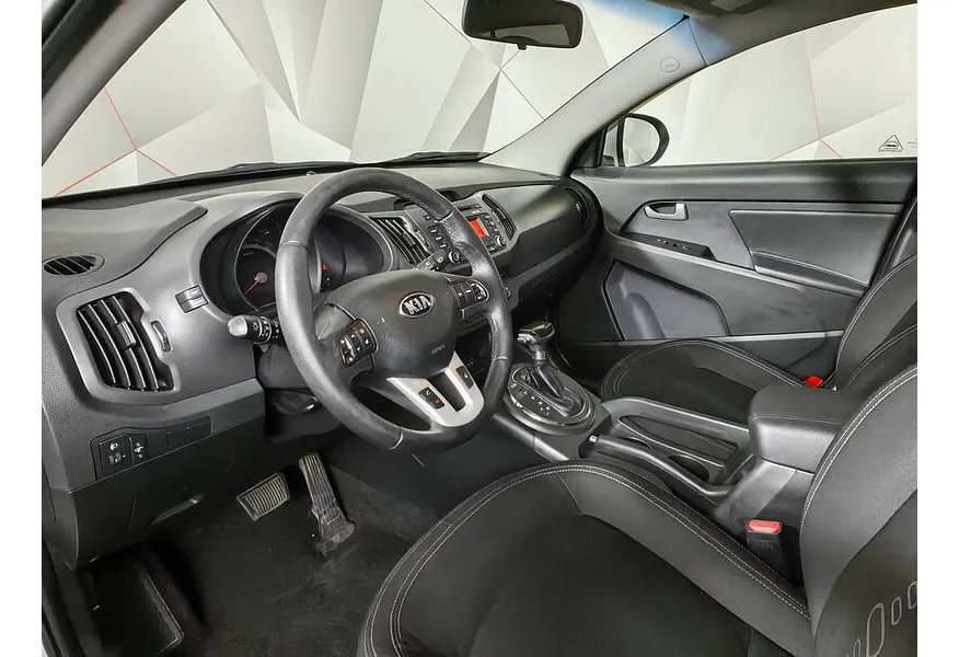 АВИЛОН - Kia Sportage 2.0 AT (150 л.с.) Белый - slide 11