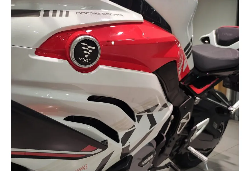 АВИЛОН - VOGE RR660S 662 см³ (99 л.с.) (99) 660 Белый - slide 3
