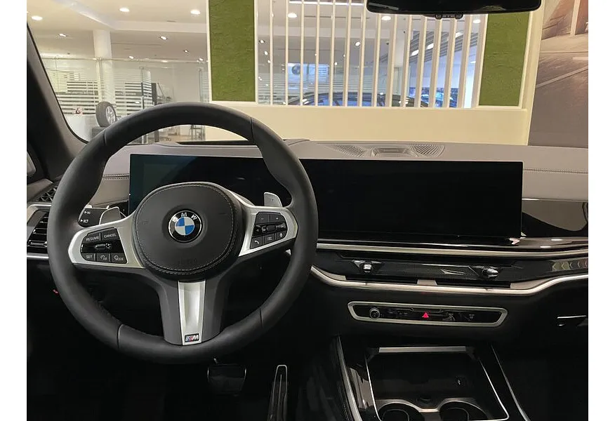 LIVE. Слайд №7