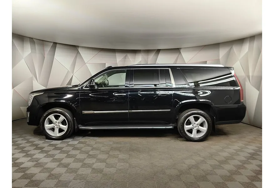 Cadillac Escalade 6.2 V8 АТ 4WD ESV (409 л.с.) Черный в АВИЛОН. Слайд №5