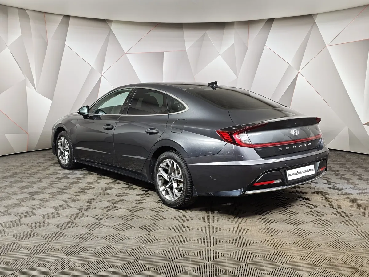 Hyundai Sonata 2.0 MPI (150 л.с.) Style Серый в АВИЛОН. Слайд №4