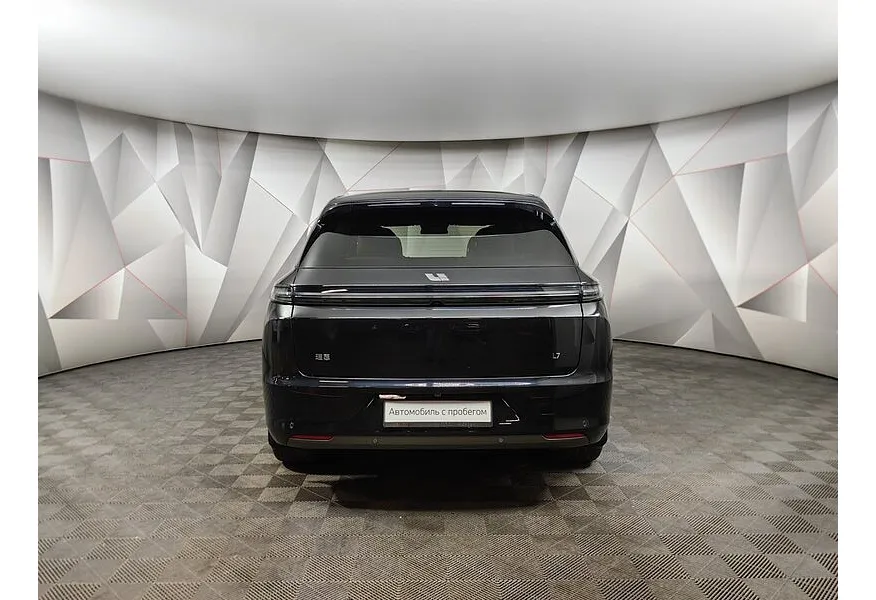 Li Auto L7 1.5 AT 4WD (449 л.с.) Max Черный в АВИЛОН. Слайд №8