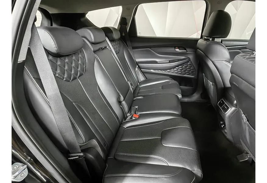 Hyundai Santa Fe 2.2 CRDi AWD 8AT (200 л.с.) Lifestyle Черный в АВИЛОН. Слайд №15