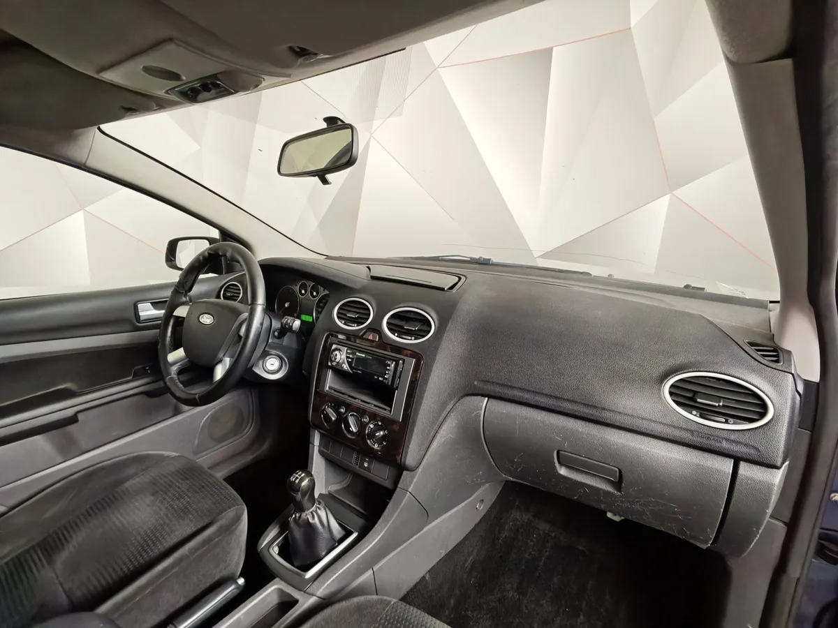 Ford Focus 1.8 MT (125 л.с.) Ghia Синий в АВИЛОН. Слайд №10