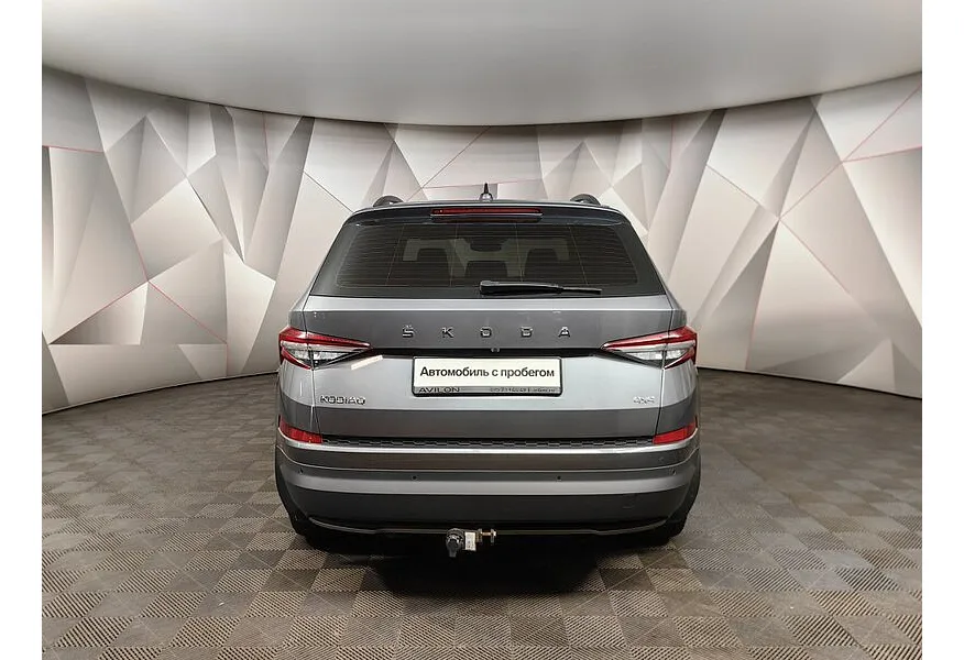 АВИЛОН - Skoda Kodiaq 2.0 TSI DSG 4X4 (180 л.с.) Серый - slide 5