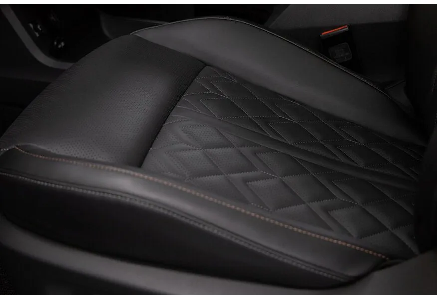 Changan UNI-K 2.0 AT 4WD (226 л.с.) Tech Черный в АВИЛОН. Слайд №13