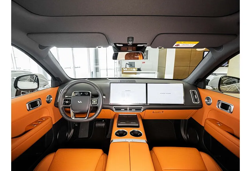 Li Auto L6 1.5 AT 4WD (150 л.с.) Pro Голубой в АВИЛОН. Слайд №7