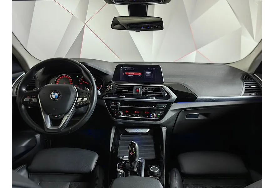 BMW X4 xDrive20i Steptronic (184 л.с.) Lifestyle Бежевый в АВИЛОН. Слайд №11