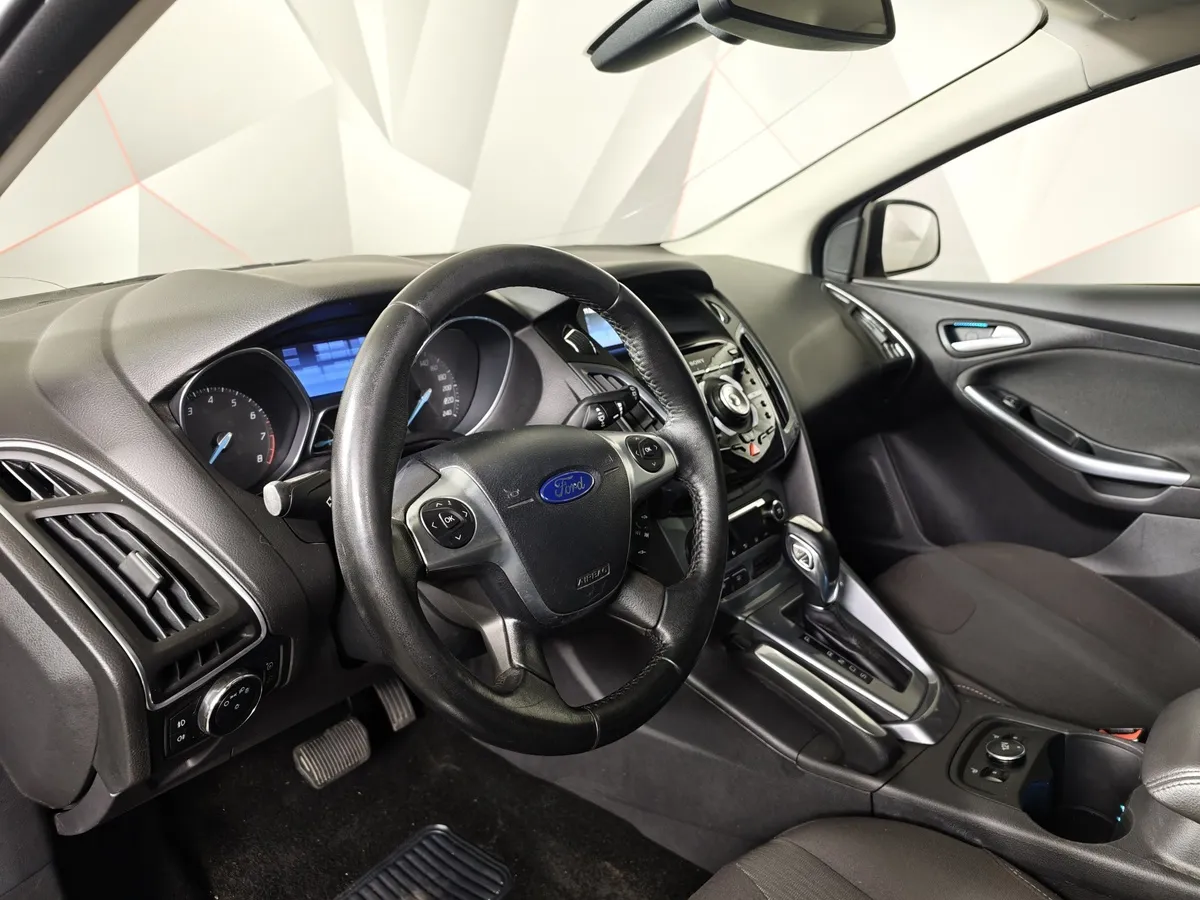 Ford Focus 1.6 PowerShift (125 л.с.) Titanium Коричневый в АВИЛОН. Слайд №16