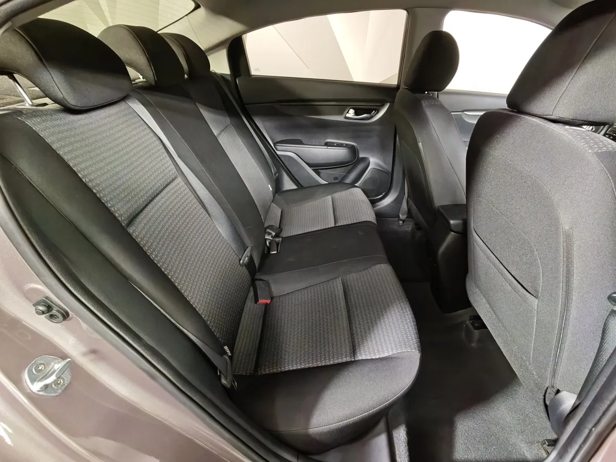 Kia Rio 1.6 AT (123 л.с.) Бежевый в АВИЛОН. Слайд №16