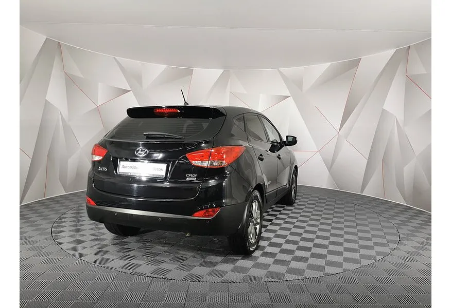 АВИЛОН - Hyundai ix35 2.0 CRDi AT 4WD (184 л.с.) Comfort Черный - slide 7