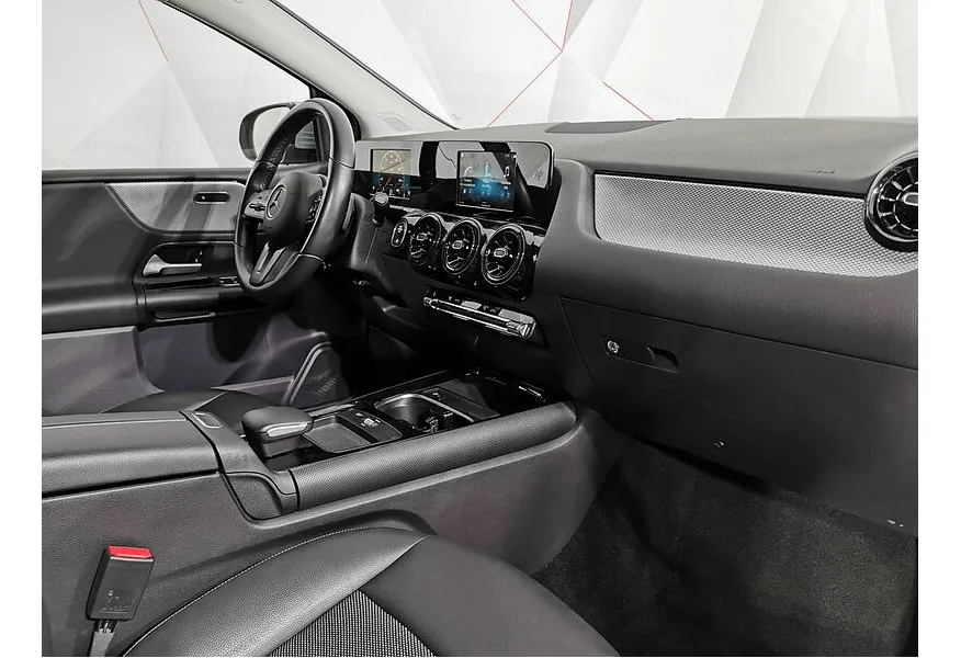 Mercedes-Benz B-Класс B 180 7G-DCT (136 л.с.) Style Серебристый в АВИЛОН. Слайд №13