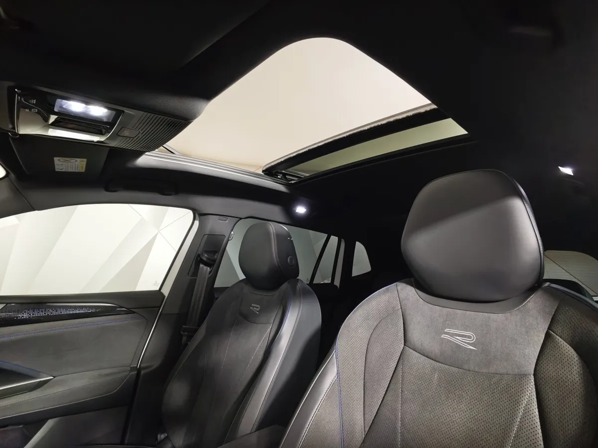 Volkswagen Tiguan 380 TSI 2.0 DSG 4WD (220 л.с.) R-Line Белый в АВИЛОН. Слайд №28