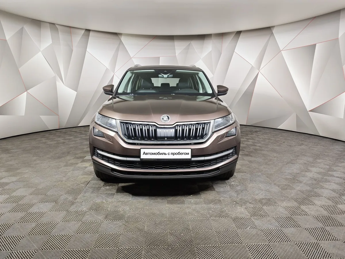 Skoda Kodiaq 2.0 TDI DSG 4X4 (150 л.с.) Коричневый в АВИЛОН. Слайд №7