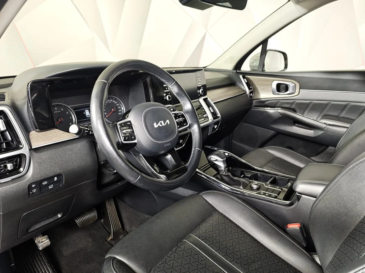 Kia Sorento 2.5 MPI 4WD AT (180 л.с.) Comfort Серый в АВИЛОН. Слайд №19