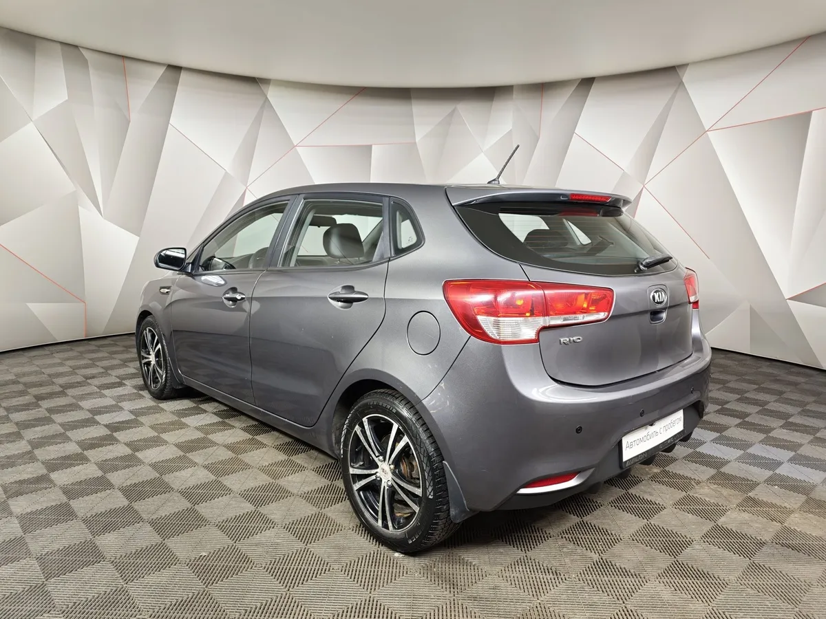 Kia Rio 1.6 AT (123 л.с.) Серый в АВИЛОН. Слайд №4