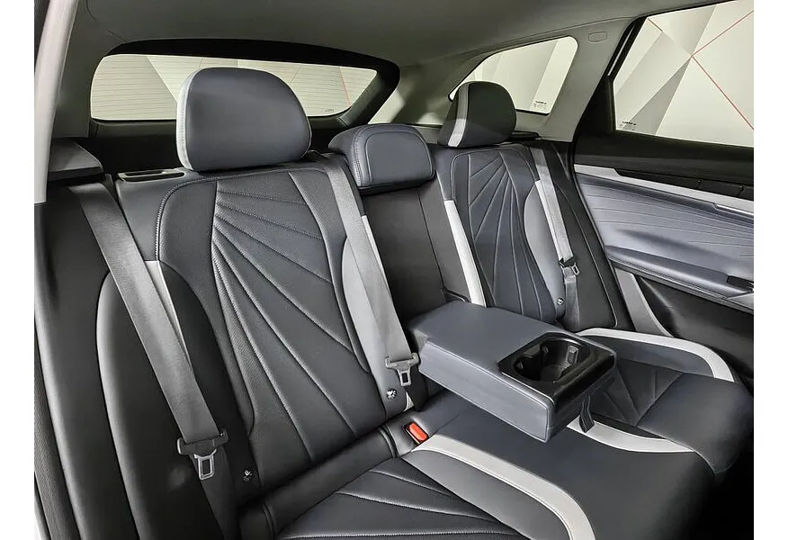 АВИЛОН - Geely Atlas 2.0T 7DCT 4WD (200 л.с.) Flagship Sport Черный - slide 11