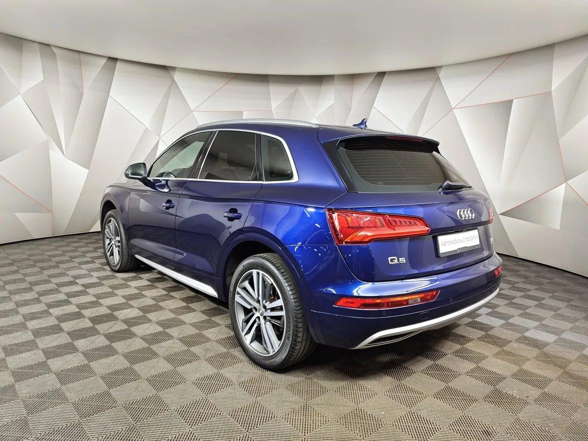 Audi Q5 2.0 TFSI S tronic quattro (249 л.с.) Sport Синий в АВИЛОН. Слайд №4
