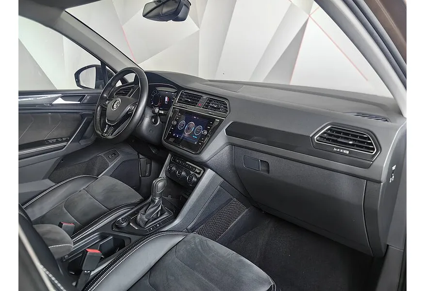 АВИЛОН - Volkswagen Tiguan 1.4 TSI BlueMotion DSG (150 л.с.) City Коричневый - slide 8