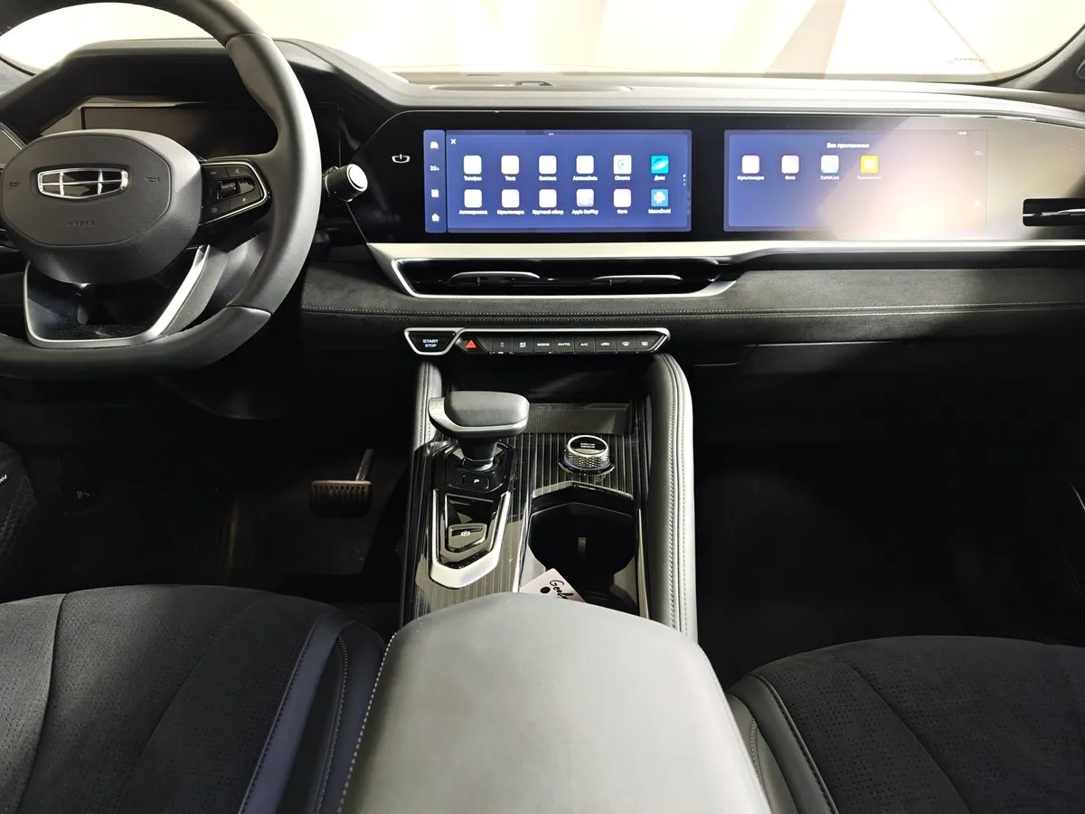 Geely Monjaro 2.0T 8AT 4WD (238 л.с.) Flagship Серый в АВИЛОН. Слайд №15