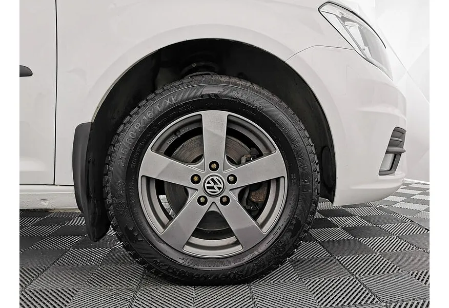 Volkswagen Caddy 2.0 TDI DSG (140 л.с.) Comfortline (7 мест) Белый в АВИЛОН. Слайд №9