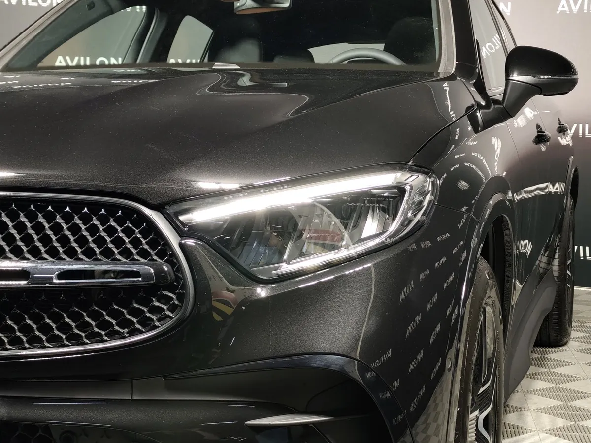 Mercedes-Benz GLC Купе 260 9G-TRONIC 4MATIC (204 л.с.) Черный в АВИЛОН. Слайд №13