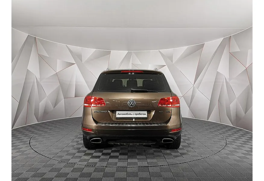 Volkswagen Touareg 3.0 TDI Tiptronic 4Motion (245 л.с.) Коричневый в АВИЛОН. Слайд №8