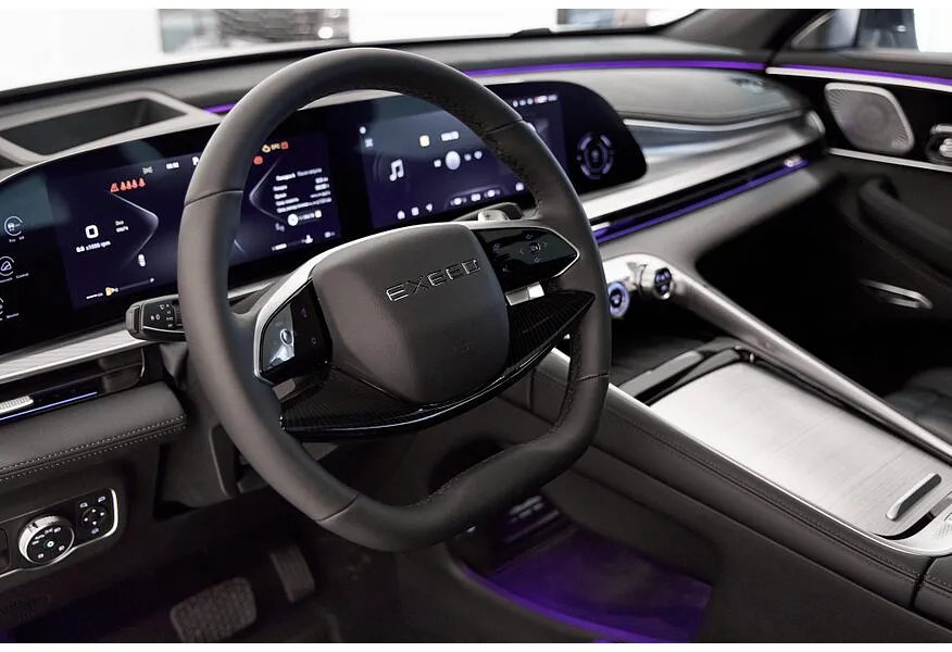 EXEED TXL 2.0 8AT AWD (197 л.с.) Flagship IOV Белый в АВИЛОН. Слайд №12