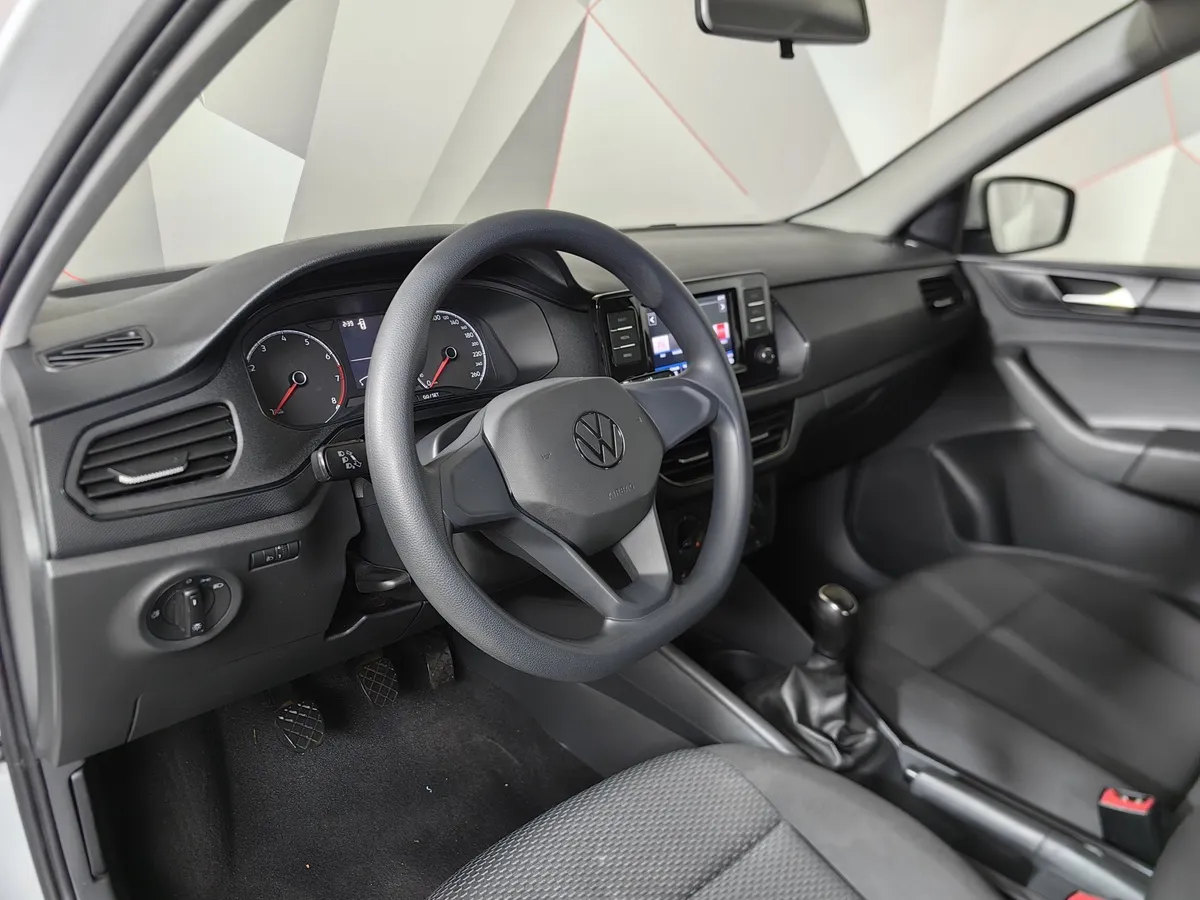 Volkswagen Polo 1.6 MPI MT (110 л.с.) Respect Белый в АВИЛОН. Слайд №19