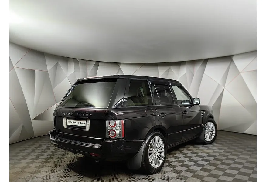 Land Rover Range Rover 4.4 TDV8 AT AWD (313 л.с.) Коричневый в АВИЛОН. Слайд №2