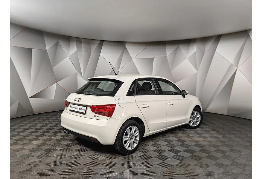 Audi A1 1.4 TFSI S-tronic (122 л.с.) Белый в АВИЛОН. Слайд №2 Audi A1 1.4 TFSI S-tronic (122 л.с.) Белый в АВИЛОН. Слайд №2