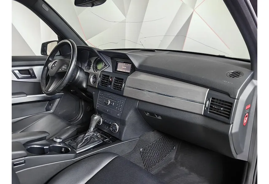 Mercedes-Benz GLK GLK 300 7G-Tronic 4MATIC (231 л.с.) Черный в АВИЛОН. Слайд №12