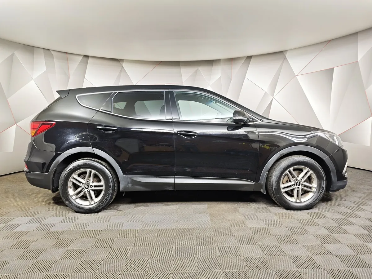 Hyundai Santa Fe 2.2 CRDI AT AWD (200 л.с.) Comfort Черный в АВИЛОН. Слайд №6